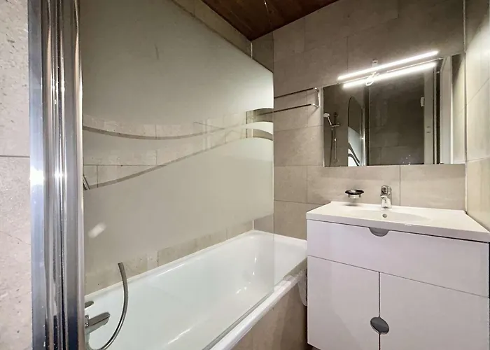 Appartement + Alcove 4 Couchages, Balcon, Parking, Skis - Proche Rochebrune, - Fr-1-597-168